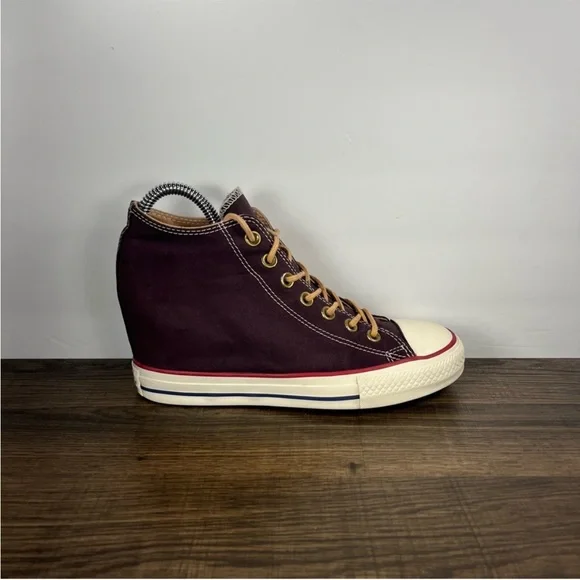 RARE Converse Chuck Taylor All Star Lux Purple Suede Hidden Wedge Heel Size 8 - Picture 2 of 8